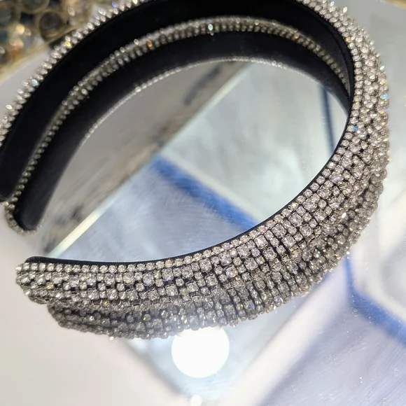 NWOT Rhinestone Headband - Picture 3 of 6